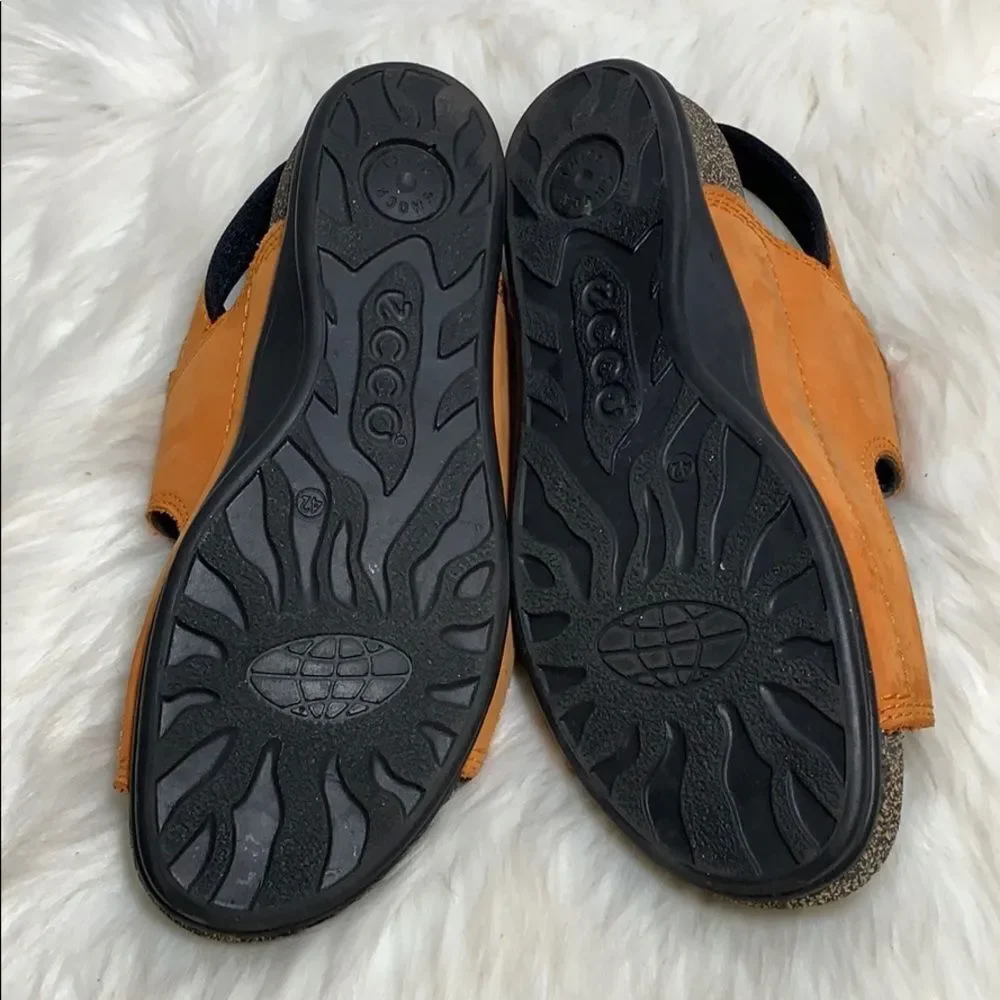 Ecco Suede Strappy Sandals Sz 42/11‎